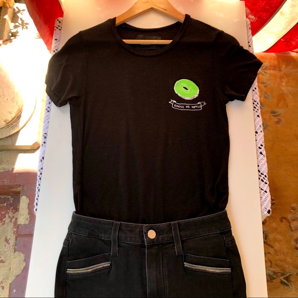 Reformation Linen Blend Kiwi Tee Kiwing me softly